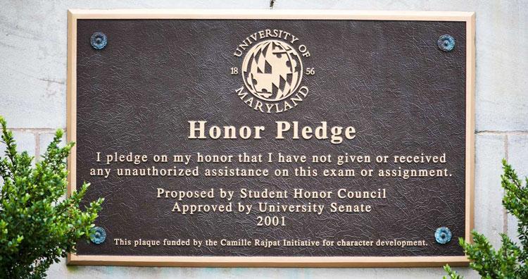 honor pledge plaque. with quote.